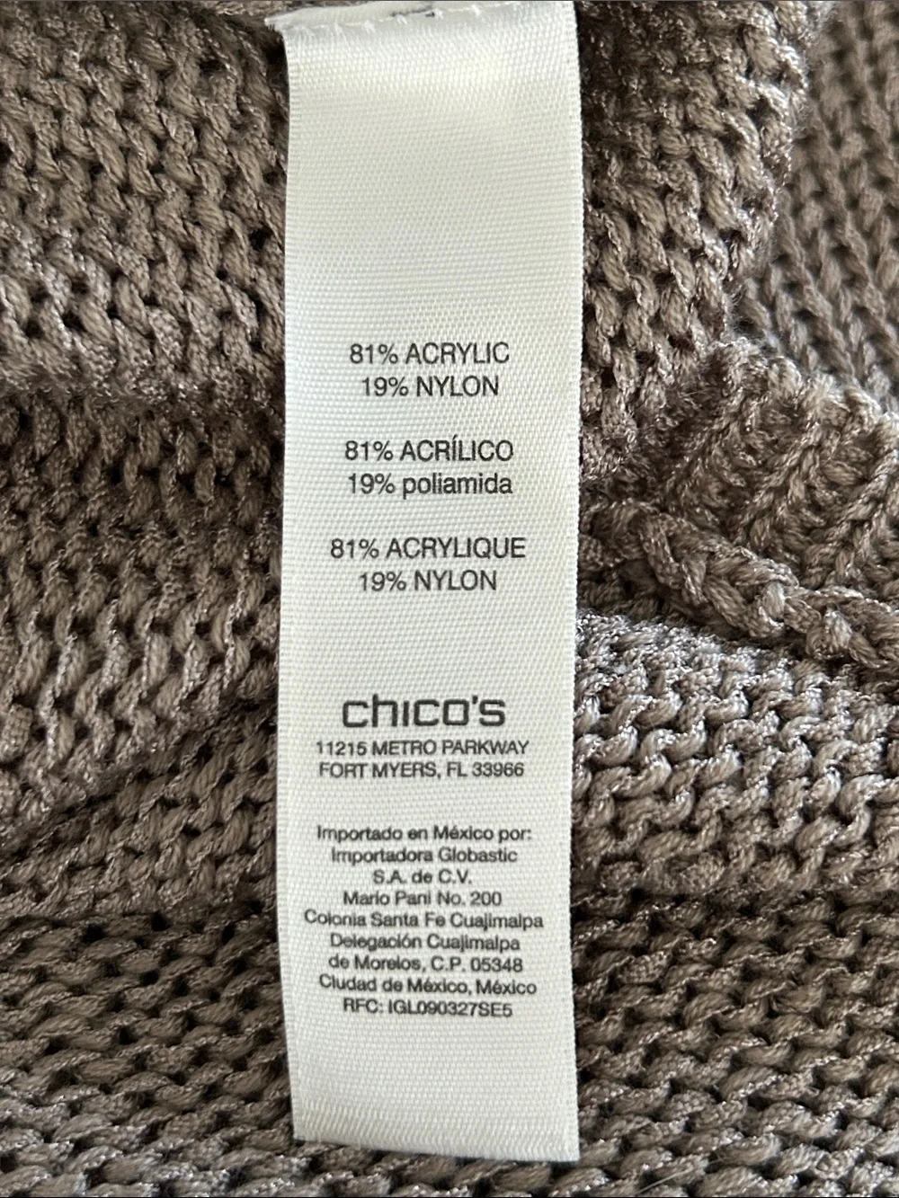Chico’s Size 1 Neutral Knit Sweater – Minimalist Chic
